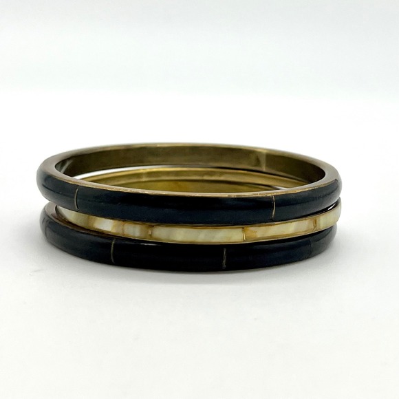 Brass Bangle‎ Bracelet Set - Black, Gold, Mother of Pearl - Stackable Jewelry - Picture 4 of 9